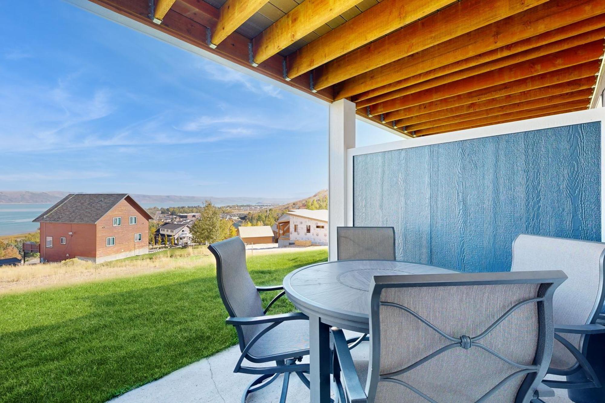 Bear Lake Blue Garden City Exterior photo